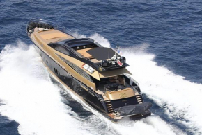 YACHT CLAREMONT